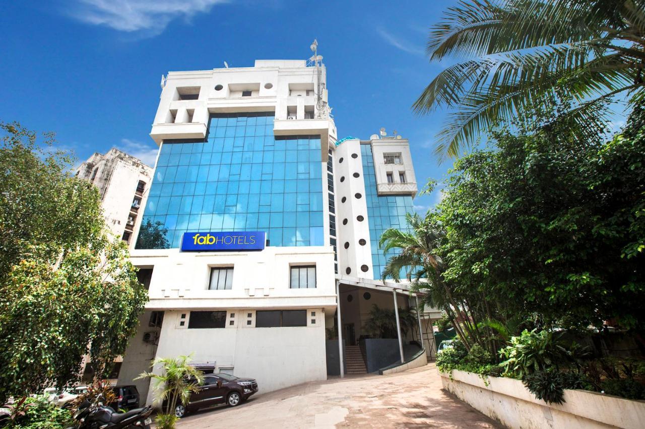 Fabhotel Savoy Suites Mumbai Airport Экстерьер фото